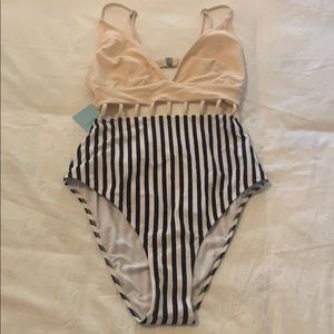 NWT XL Cupshe bathing suit